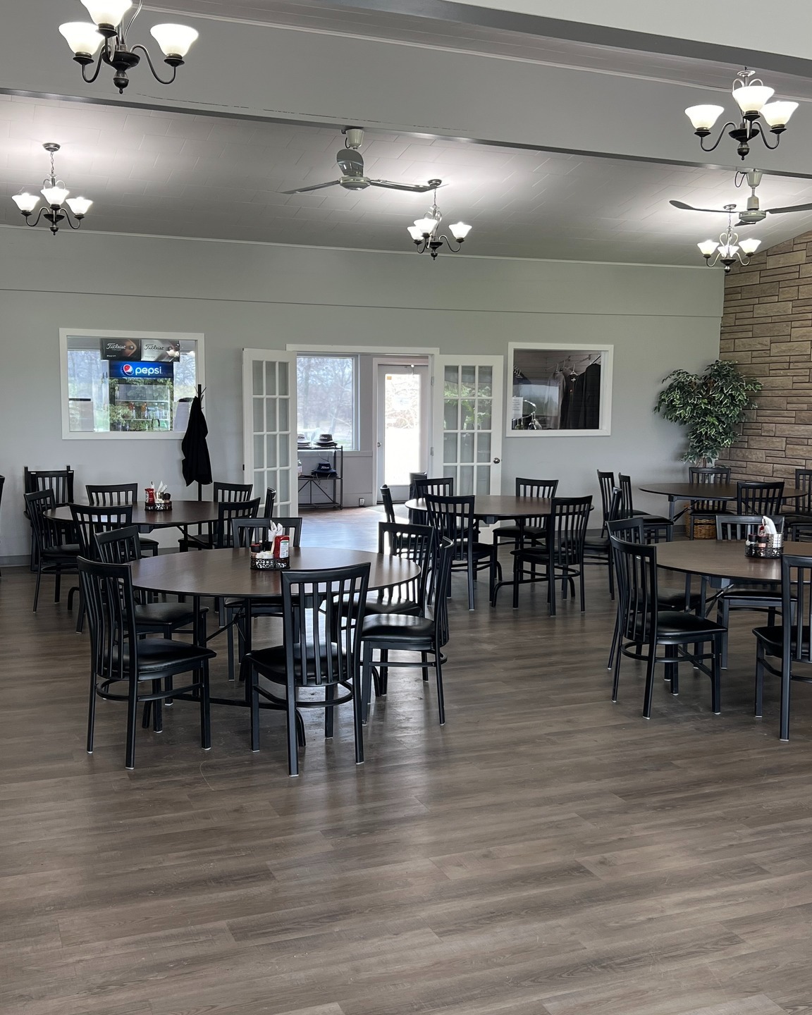 Dining room seating
